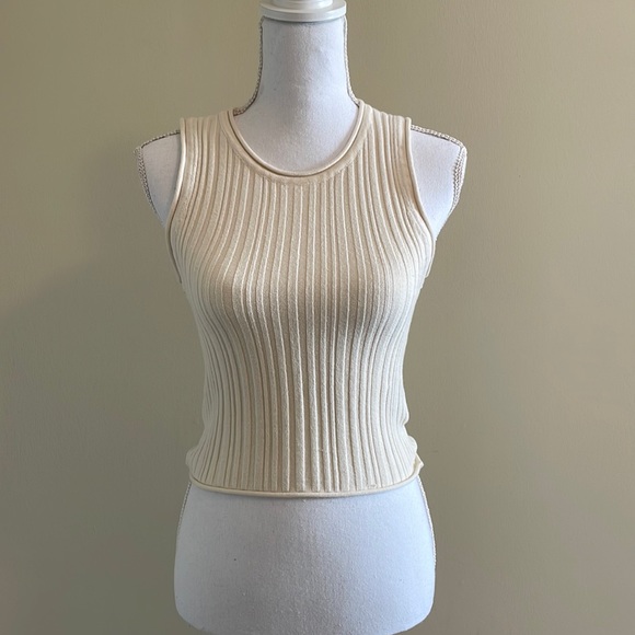 Forever 21 Sleeveless Top size Small, NWT - Picture 1 of 3
